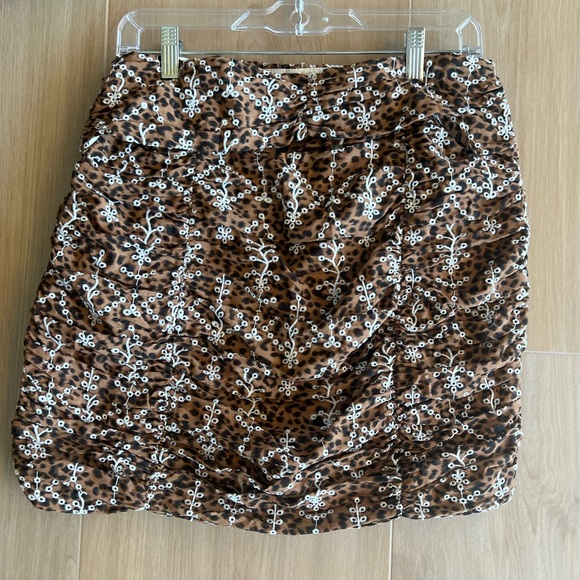 Free The Roses Two Piece Skirt and Blouse Set - Picture 2 of 7